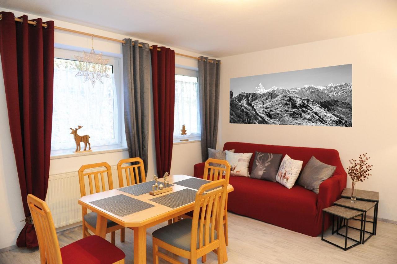 Glemmy Appartements Inkl Sommercard Viehhofen Ngoại thất bức ảnh