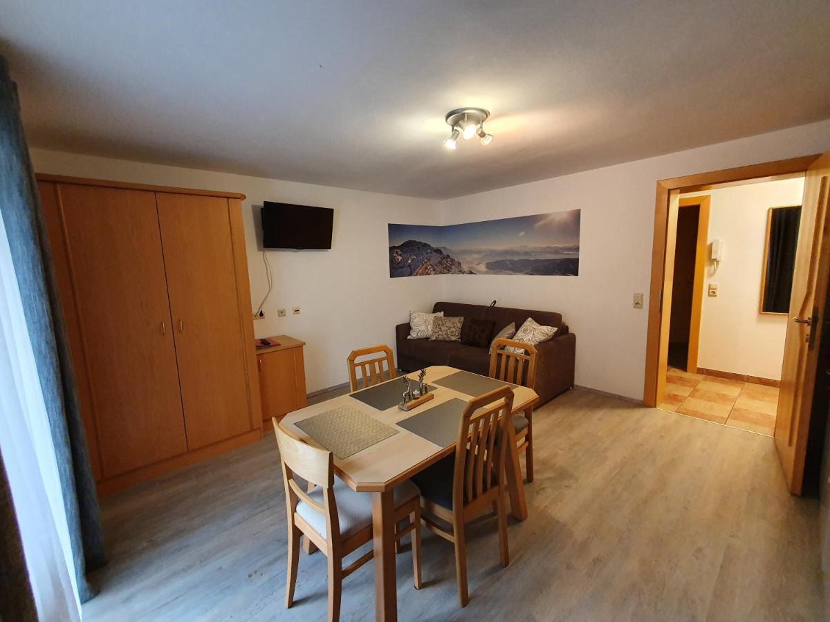 Glemmy Appartements Inkl Sommercard Viehhofen Ngoại thất bức ảnh