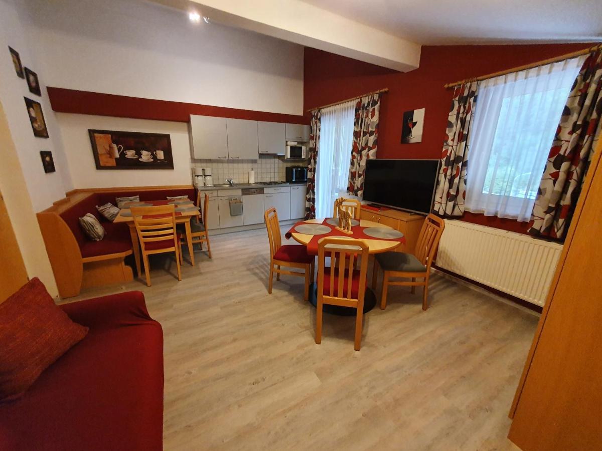 Glemmy Appartements Inkl Sommercard Viehhofen Ngoại thất bức ảnh