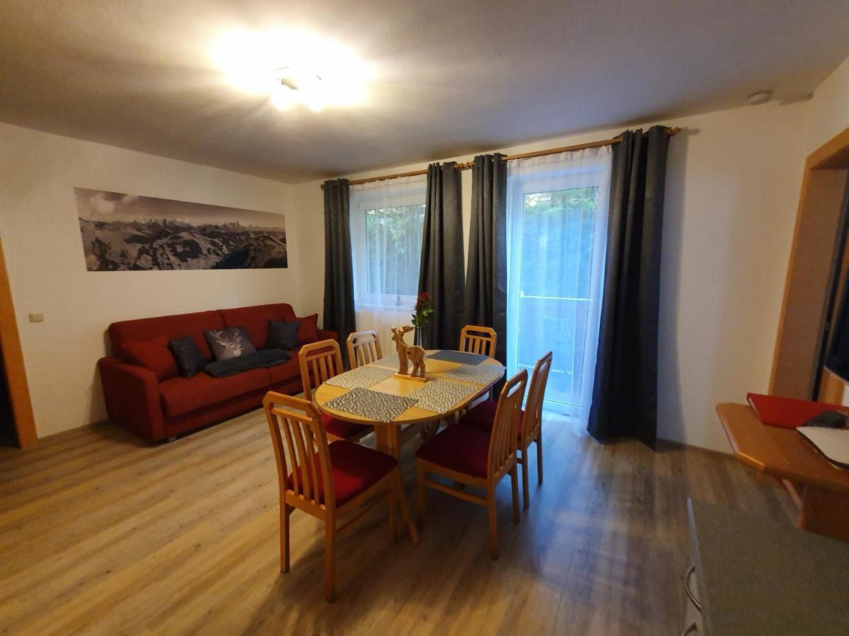 Glemmy Appartements Inkl Sommercard Viehhofen Ngoại thất bức ảnh