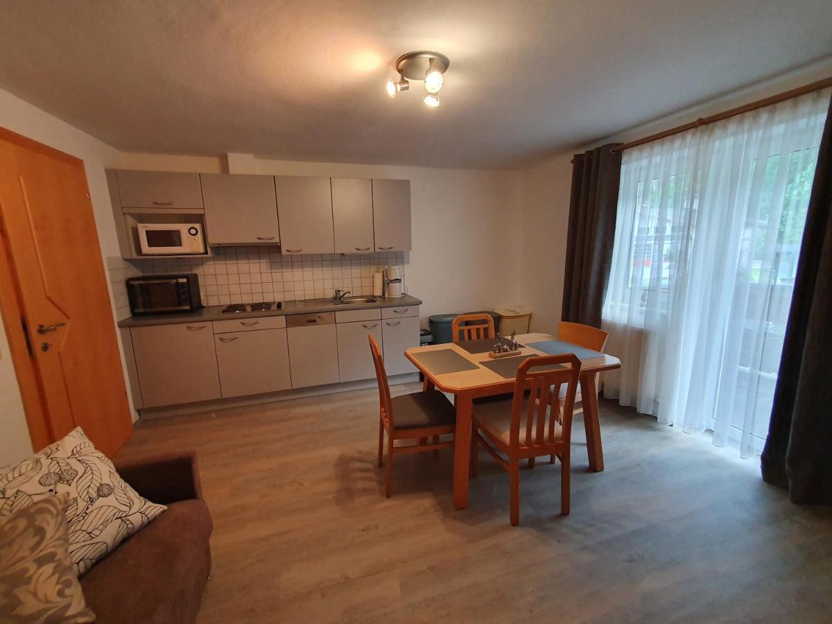 Glemmy Appartements Inkl Sommercard Viehhofen Ngoại thất bức ảnh