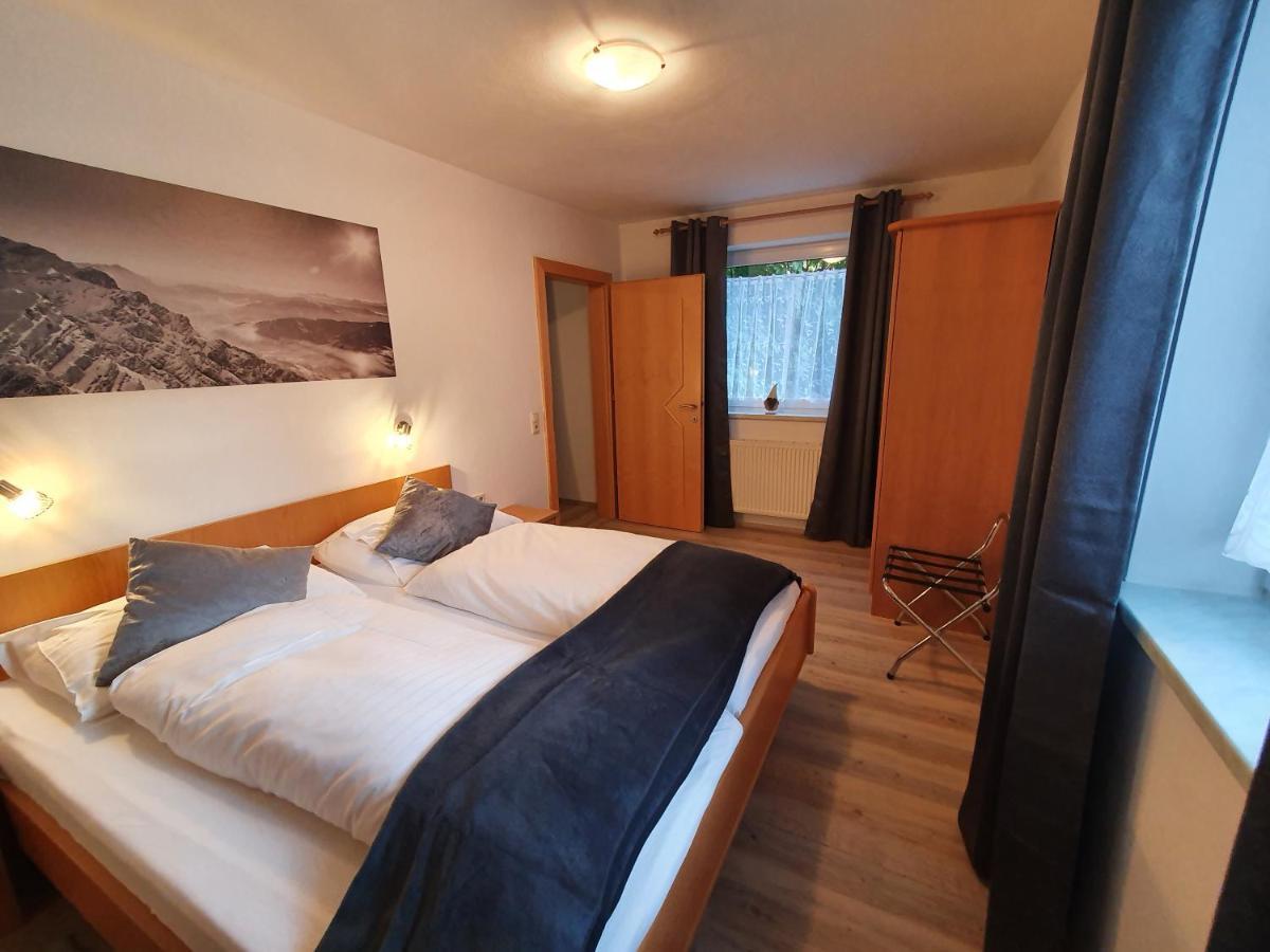 Glemmy Appartements Inkl Sommercard Viehhofen Ngoại thất bức ảnh
