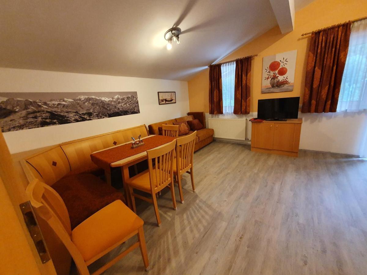 Glemmy Appartements Inkl Sommercard Viehhofen Ngoại thất bức ảnh